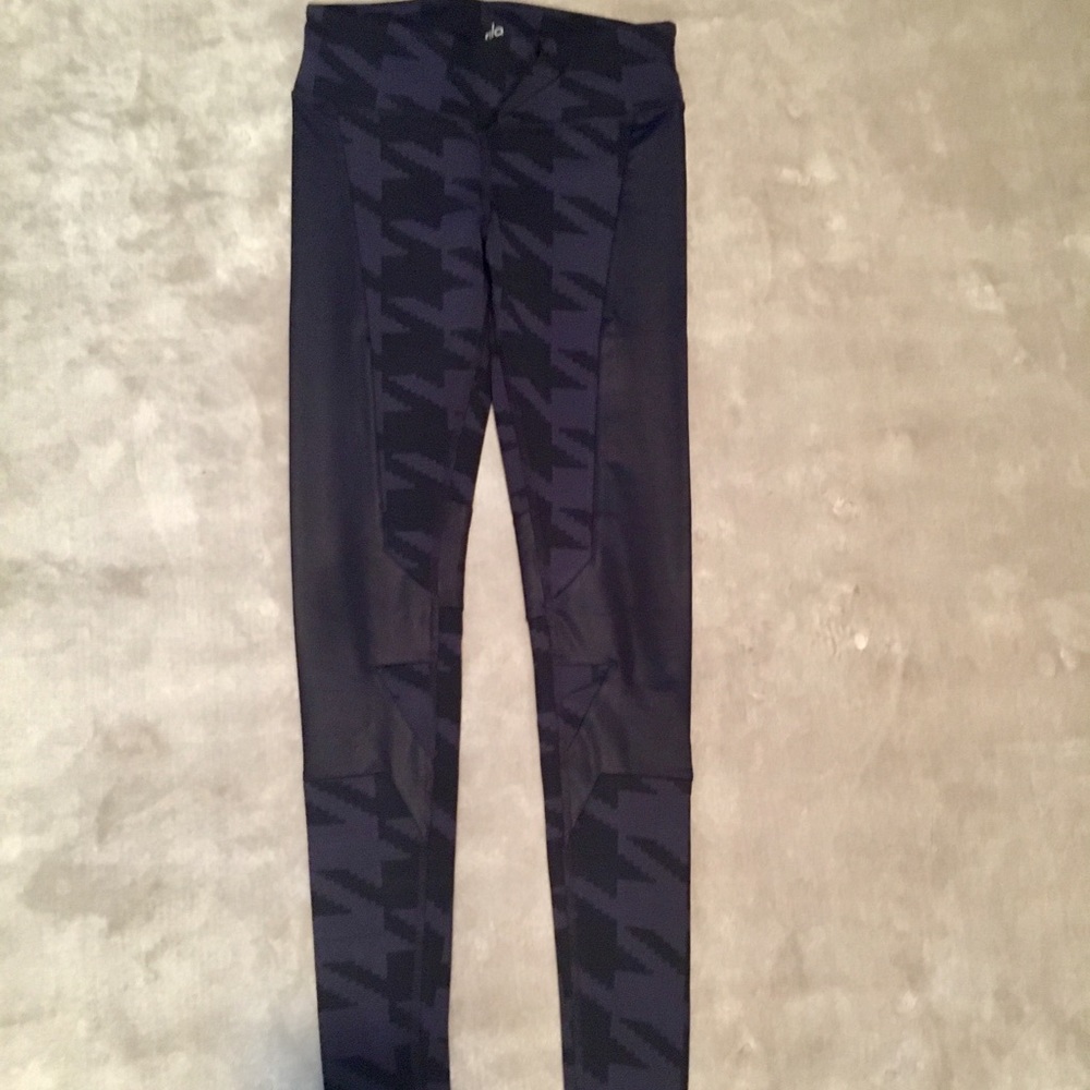 Alo small leggings blue glossy